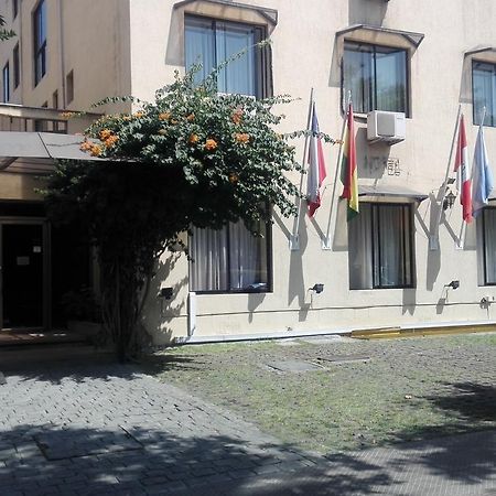 Hotel Maria Angola サンティアゴ エクステリア 写真