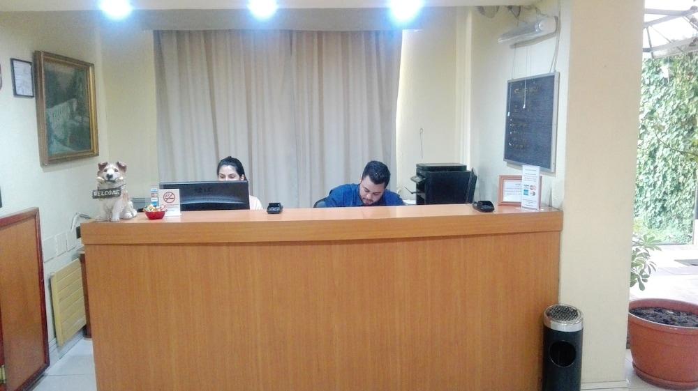 Hotel Maria Angola サンティアゴ エクステリア 写真